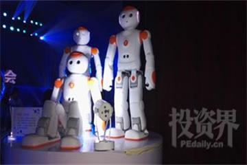 霍金：未来机器人将会驱逐人类，若困在地球将无未来