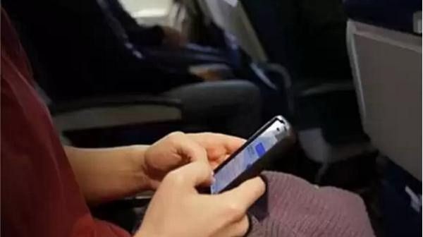 政策|近期首都机场警方拘留多名机上拒关手机人员