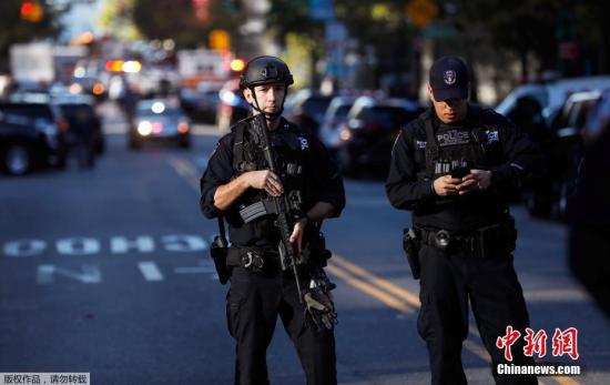 纽约卡车撞人致8死12伤 目击者称听到15声枪响
