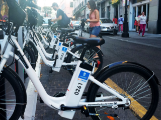 马德里开始电动自行车共享